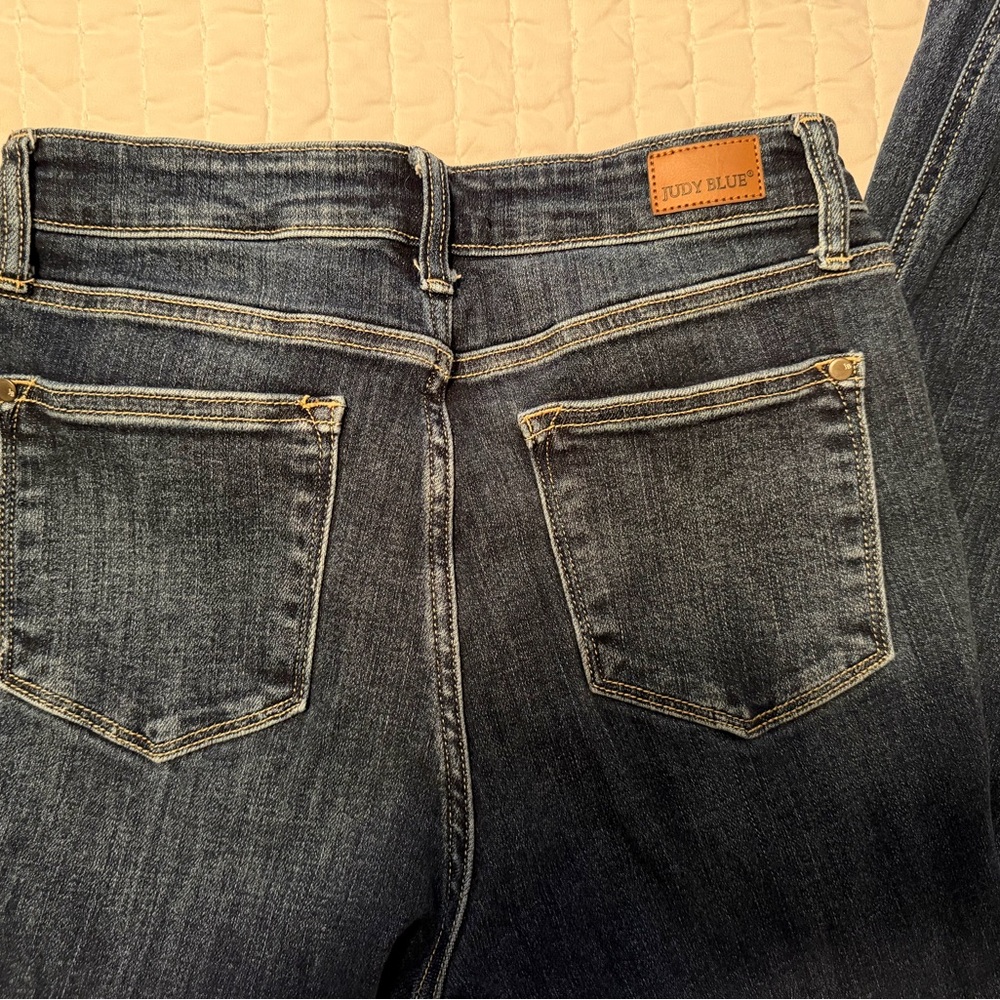 Judy Blue flare Leg Jeans trouser hem side seam dark wash - Picture 9 of 13